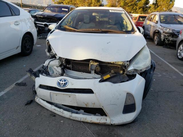 Photo 5 from auction – 2014 TOYOTA PRIUS C with VIN JTDKDTB36E1558507