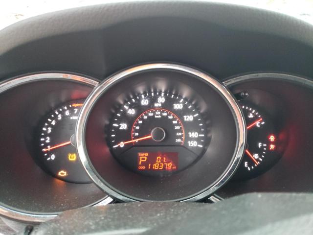 Photo 9 from auction – 2011 KIA SORENTO EX with VIN 5XYKUDA24BG042088