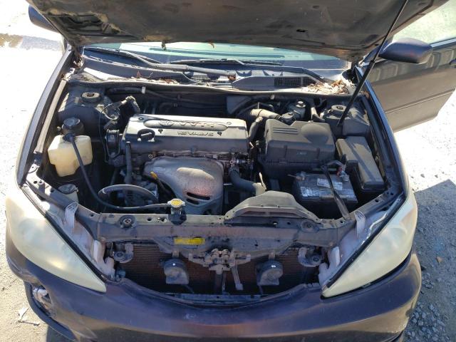 Photo 11 from auction – 2002 TOYOTA CAMRY LE with VIN 4T1BE32K72U553925