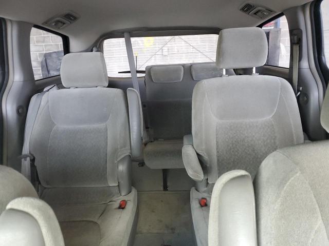 Photo 10 from auction – 2004 TOYOTA SIENNA CE with VIN 5TDZA23C64S042522