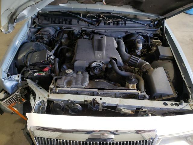 Photo 11 from auction – 2003 MERCURY GRAND MARQ with VIN 2MEFM74W13X660302