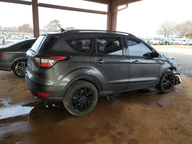 Photo 3 from auction – 2018 FORD ESCAPE SE with VIN 1FMCU0GD0JUB95520