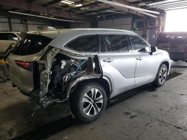 Photo 3 from auction – 2022 TOYOTA HIGHLANDER with VIN 5TDHZRBH6NS195932