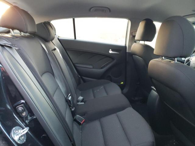 Photo 6 from auction – 2017 KIA FORTE LX with VIN KNAFK5A82H5693557