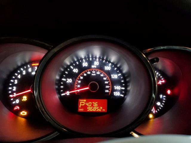 Photo 9 from auction – 2011 KIA SORENTO BA with VIN 5XYKT4A11BG114598
