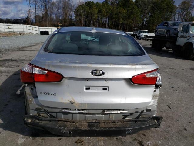 Photo 6 from auction – 2015 KIA FORTE LX with VIN KNAFX4A67F5256838