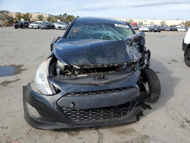 Photo 5 from auction – 2013 HYUNDAI SONATA HYB with VIN KMHEC4A42DA098353