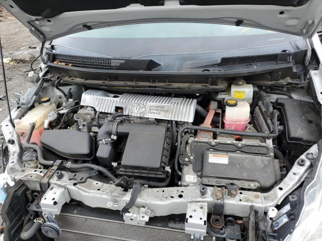 Photo 11 from auction – 2013 TOYOTA PRIUS V with VIN JTDZN3EU5D3196480