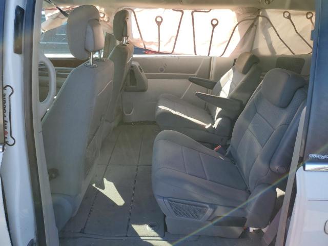 Photo 10 from auction – 2010 CHRYSLER TOWN & COU with VIN 2A4RR5D10AR278685