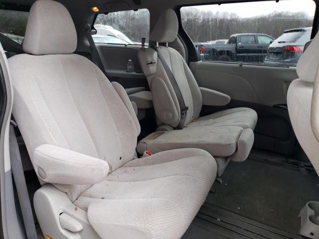Photo 10 from auction – 2012 TOYOTA SIENNA LE with VIN 5TDKK3DC2CS264119
