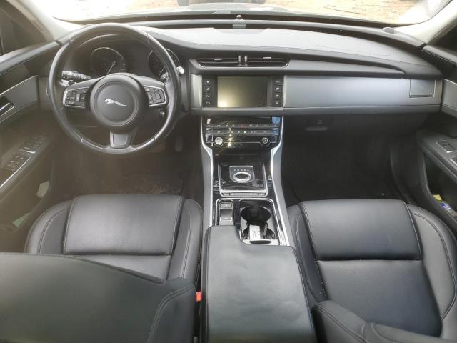 Photo 8 from auction – 2016 JAGUAR XF PREMIUM with VIN SAJBD4BV6GCY09932