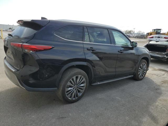 Photo 3 from auction – 2020 TOYOTA HIGHLANDER with VIN 5TDFZRAH4LS008578