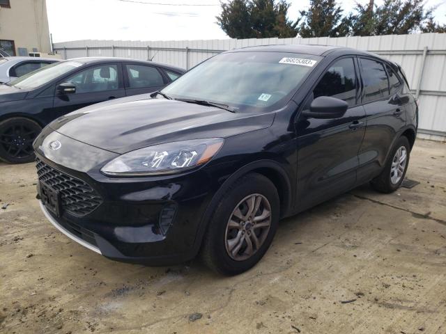Photo 1 from auction – 2022 FORD ESCAPE S with VIN 1FMCU0F60NUA42287