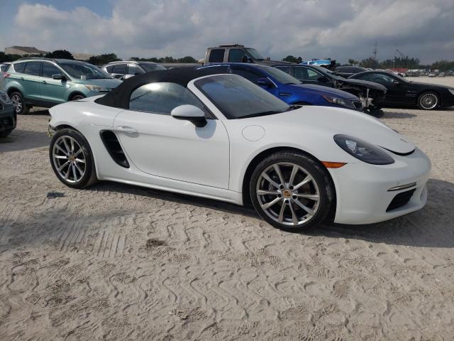 Photo 4 from auction – 2017 PORSCHE BOXSTER with VIN WP0CA2A88HS221808