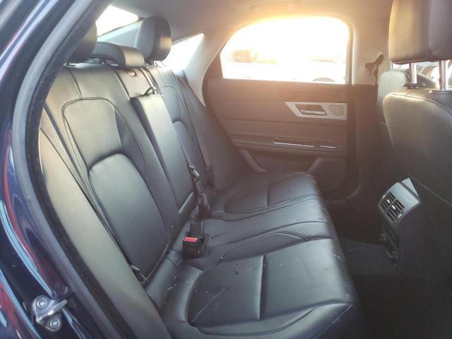 Photo 10 from auction – 2017 JAGUAR XF PREMIUM with VIN SAJBJ4BV7HCY52587