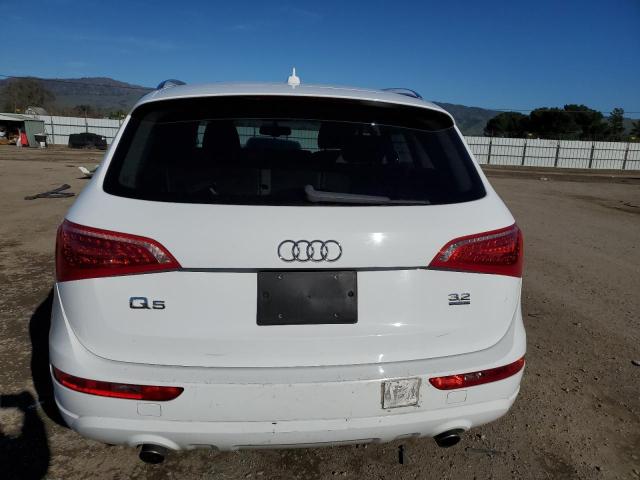 Photo 6 from auction – 2010 AUDI Q5 PREMIUM with VIN WA1LKAFP2AA043147