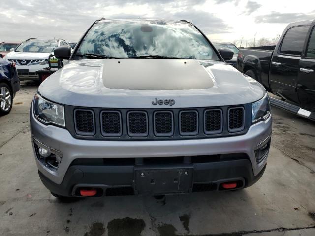 Фото 5 с аукциона – 2019 JEEP COMPASS TR с VIN 3C4NJDDB7KT785581