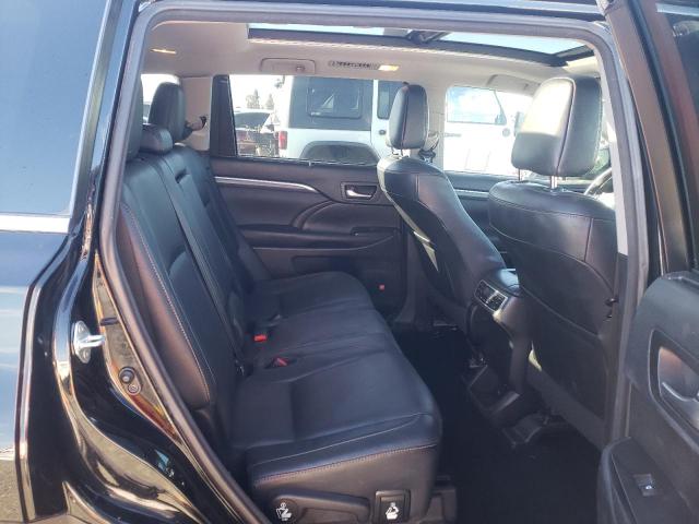 Photo 11 from auction – 2017 TOYOTA HIGHLANDER with VIN 5TDDZRFH3HS386138