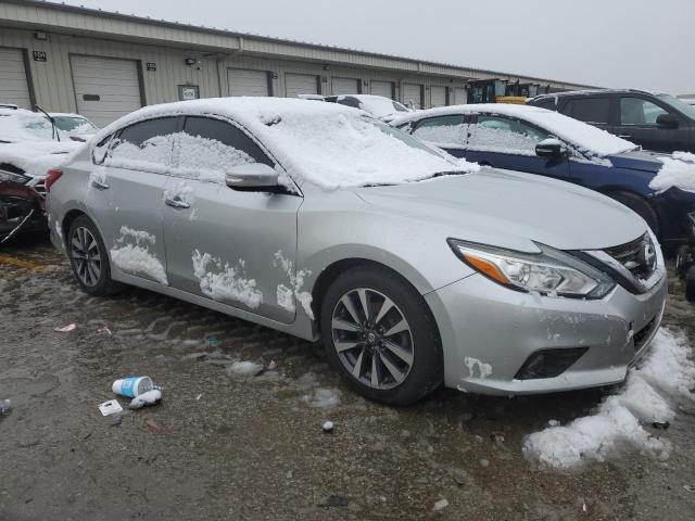Photo 4 from auction – 2017 NISSAN ALTIMA 2.5 with VIN 1N4AL3AP4HC209735