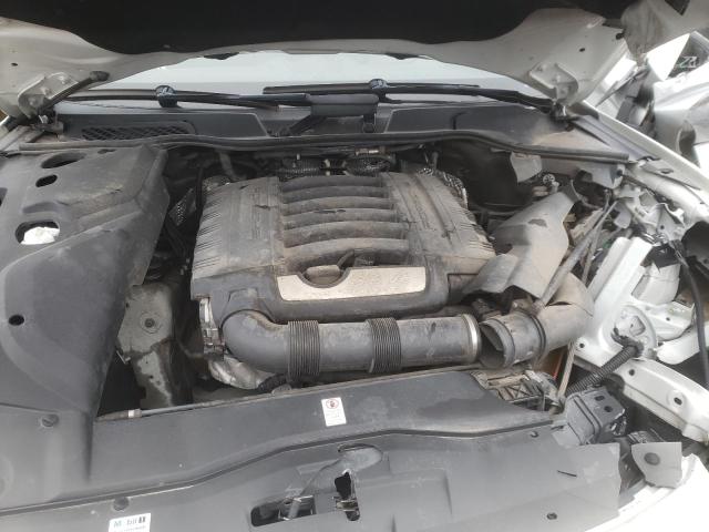 Photo 12 from auction – 2017 PORSCHE CAYENNE with VIN WP1AA2A2XHKA84632