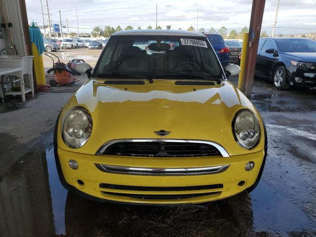 Photo 5 from auction – 2005 MINI COOPER with VIN WMWRC33415TC57074