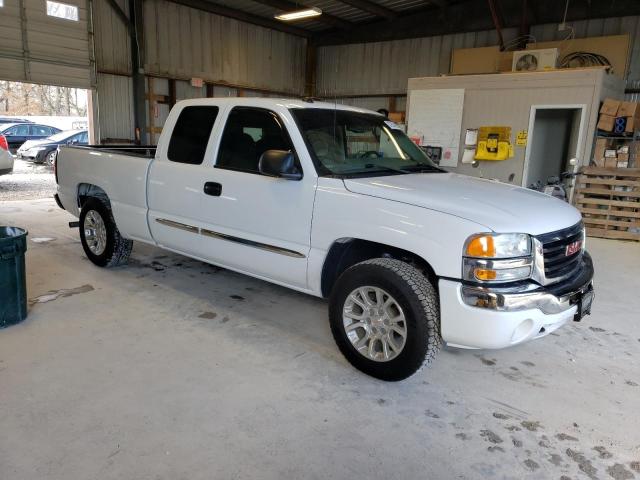 Photo 4 from auction – 2004 GMC NEW SIERRA with VIN 2GTEC19T841377363