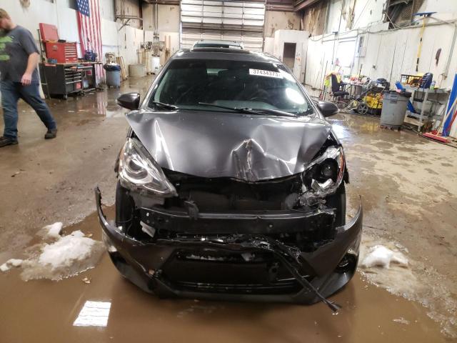 Photo 5 from auction – 2016 TOYOTA PRIUS C with VIN JTDKDTB38G1134314