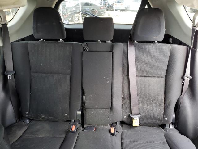 Photo 10 from auction – 2016 TOYOTA RAV4 LE with VIN JTMZFREVXGJ097937