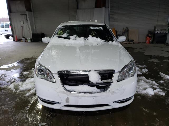 Photo 5 from auction – 2014 CHRYSLER 200 TOURIN with VIN 1C3CCBBB2EN183656