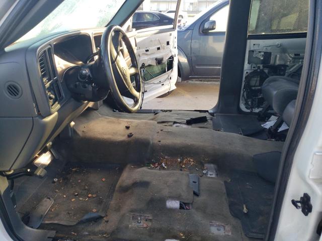 Photo 7 from auction – 2003 CHEVROLET SILVERADO with VIN 1GCGC13U83F247469