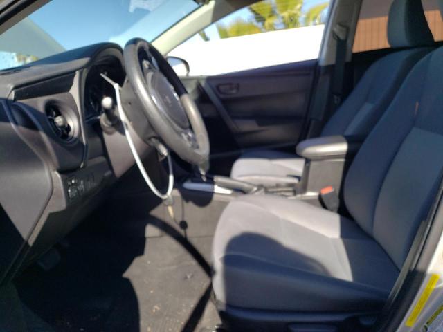 Фото 7 с аукциона – 2017 TOYOTA COROLLA с VIN 5YFBURHE3HP585255