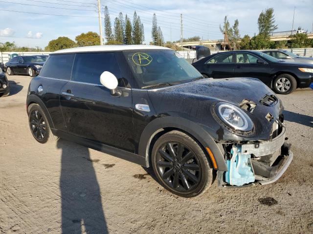 Photo 4 from auction – 2020 MINI COOPER S with VIN WMWXR5C0XL2L83867