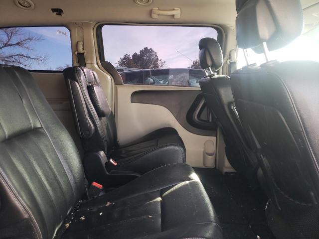 Photo 11 from auction – 2014 CHRYSLER TOWN & COU with VIN 2C4RC1BG4ER326959