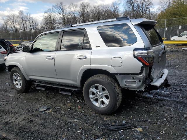 Photo 2 from auction – 2022 TOYOTA 4RUNNER SR with VIN JTEFU5JR8N5277218