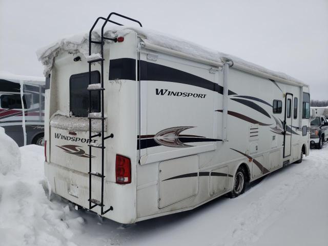 Photo 4 from auction – 2012 THOR MOTORHOME with VIN 1F65F5DY9C0A03200
