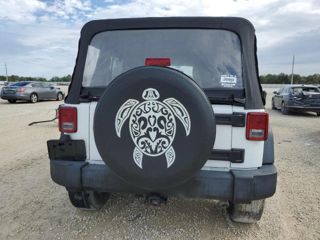 Photo 6 from auction – 2015 JEEP WRANGLER U with VIN 1C4BJWDG5FL524221