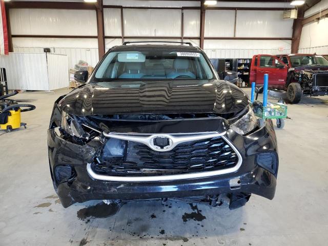 Photo 5 from auction – 2022 TOYOTA HIGHLANDER with VIN 5TDCZRAH9NS539913