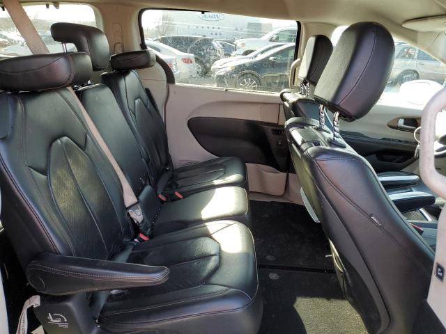 Photo 11 from auction – 2017 CHRYSLER PACIFICA T with VIN 2C4RC1EG4HR506183