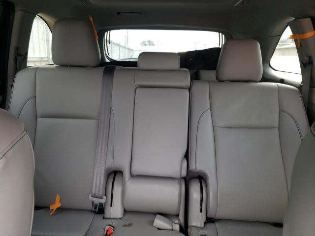 Photo 10 from auction – 2019 TOYOTA HIGHLANDER with VIN 5TDKZRFH9KS555786