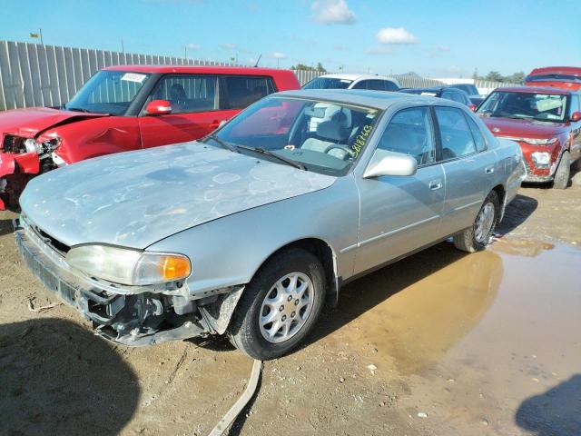 Photo 1 from auction – 1995 TOYOTA CAMRY LE with VIN JT2SK12E5S0320265
