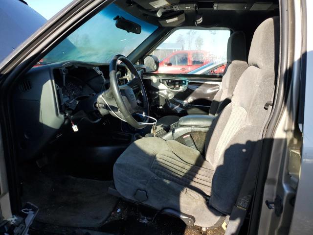 Photo 7 from auction – 2002 CHEVROLET BLAZER with VIN 1GNCS13W22K125125