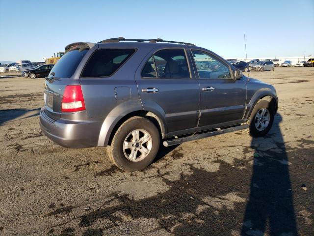 Photo 3 from auction – 2004 KIA SORENTO EX with VIN KNDJD733645216368