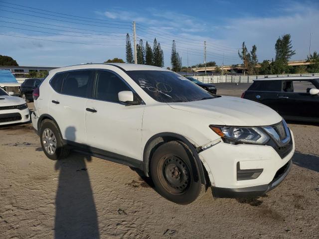 Photo 4 from auction – 2017 NISSAN ROGUE S with VIN KNMAT2MV5HP613084