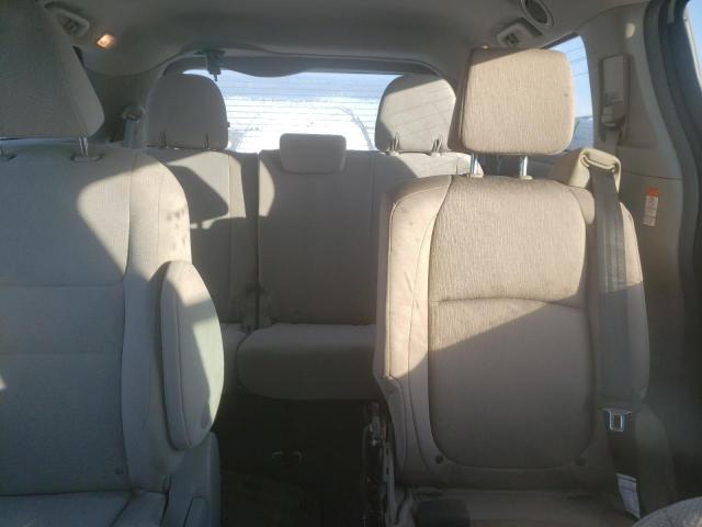 Photo 10 from auction – 2018 TOYOTA SIENNA L with VIN 5TDZZ3DCXJS930425
