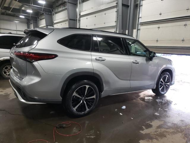 Photo 3 from auction – 2021 TOYOTA HIGHLANDER with VIN 5TDJZRBH6MS072826