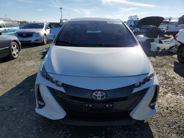 Photo 5 from auction – 2017 TOYOTA PRIUS PRIM with VIN JTDKARFP6H3004756