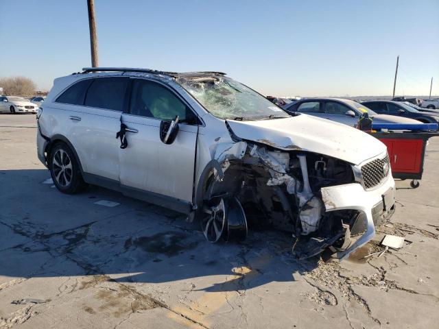 Photo 4 from auction – 2017 KIA SORENTO EX with VIN 5XYPH4A51HG308356