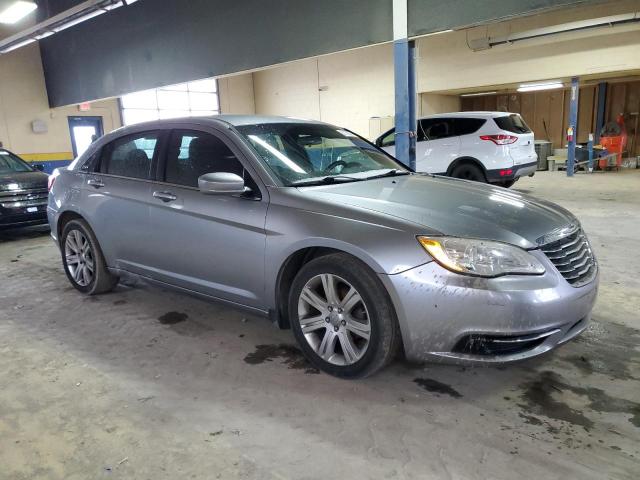 Photo 4 from auction – 2013 CHRYSLER 200 LX with VIN 1C3CCBAB5DN640315