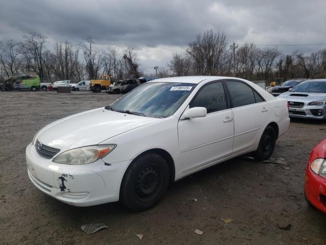 TOYOTA CAMRY LE 2003 with VIN 4T1BE32K63U213411 - Photo from auction