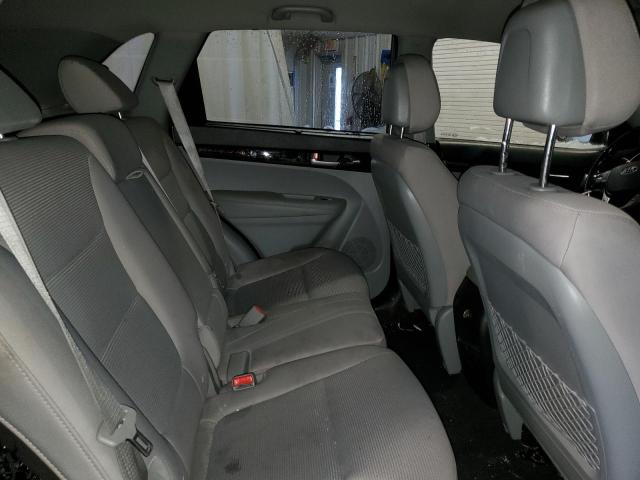 Photo 10 from auction – 2014 KIA SORENTO LX with VIN 5XYKTCA66EG506874